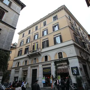https://locanda-navona.it-romehotels.com