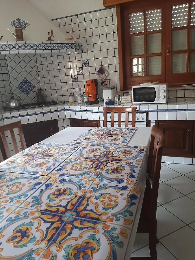 La Casa Di Bia Bed & Breakfast Corleone 0*,